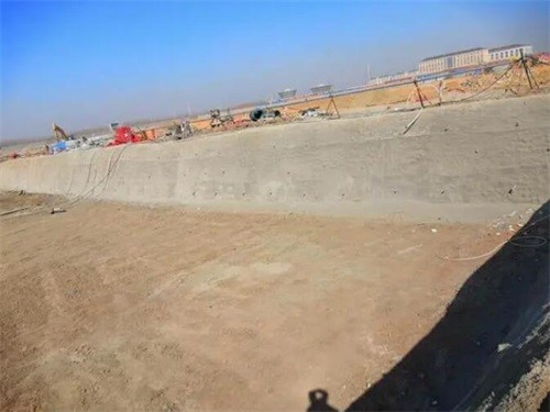 雅安高铁桩基础建设